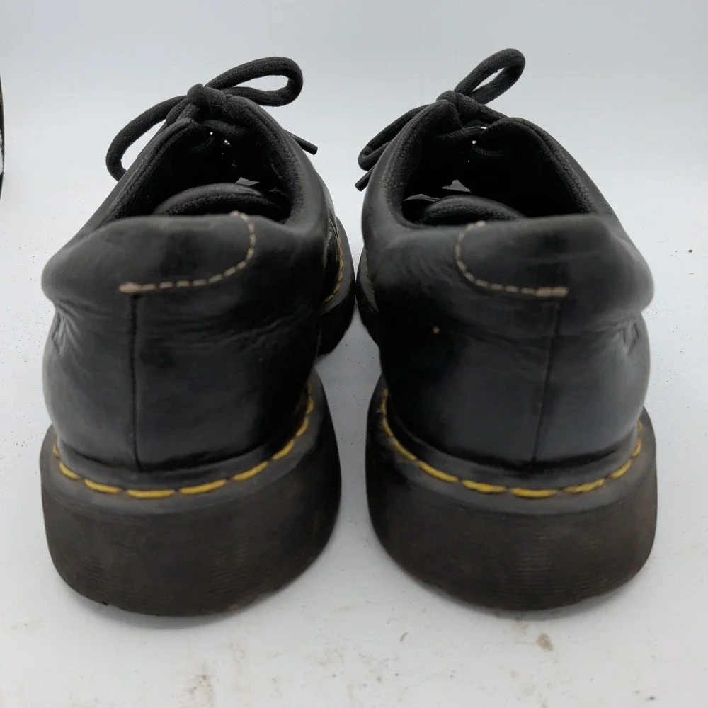 Dr. Martens brand dr